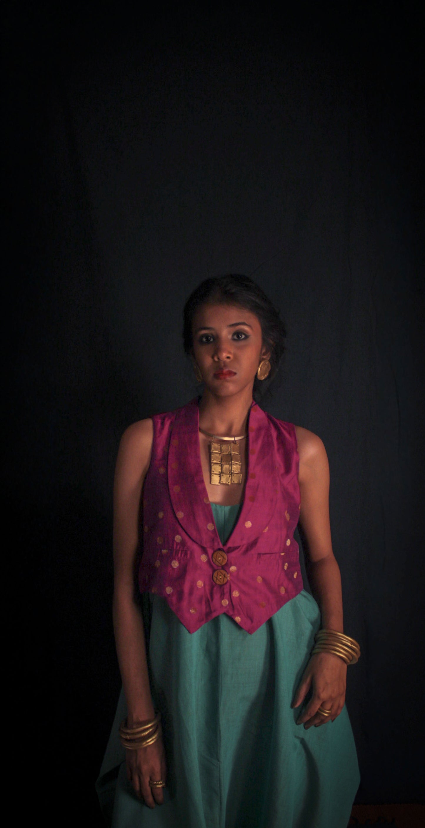 Gulika Vest TheKefiHouse