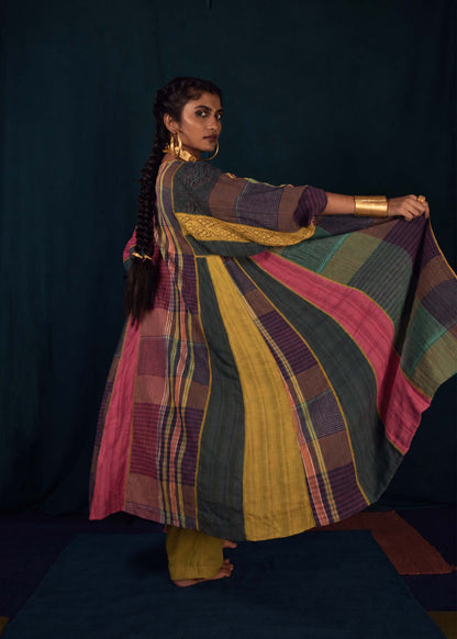 Fitoor Angarakha Kurta - Plaids TheKefiHouse