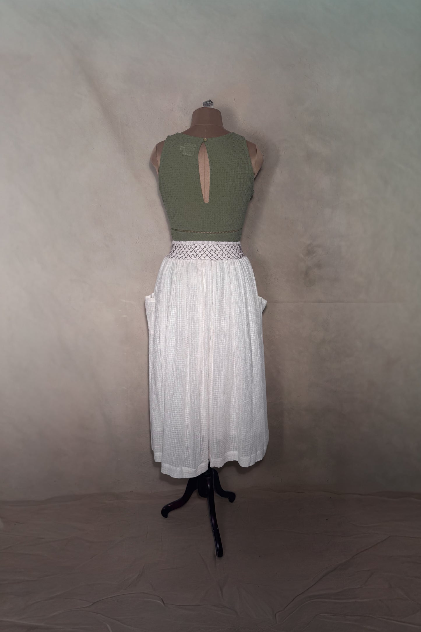Veni Skirt -White TheKefiHouse