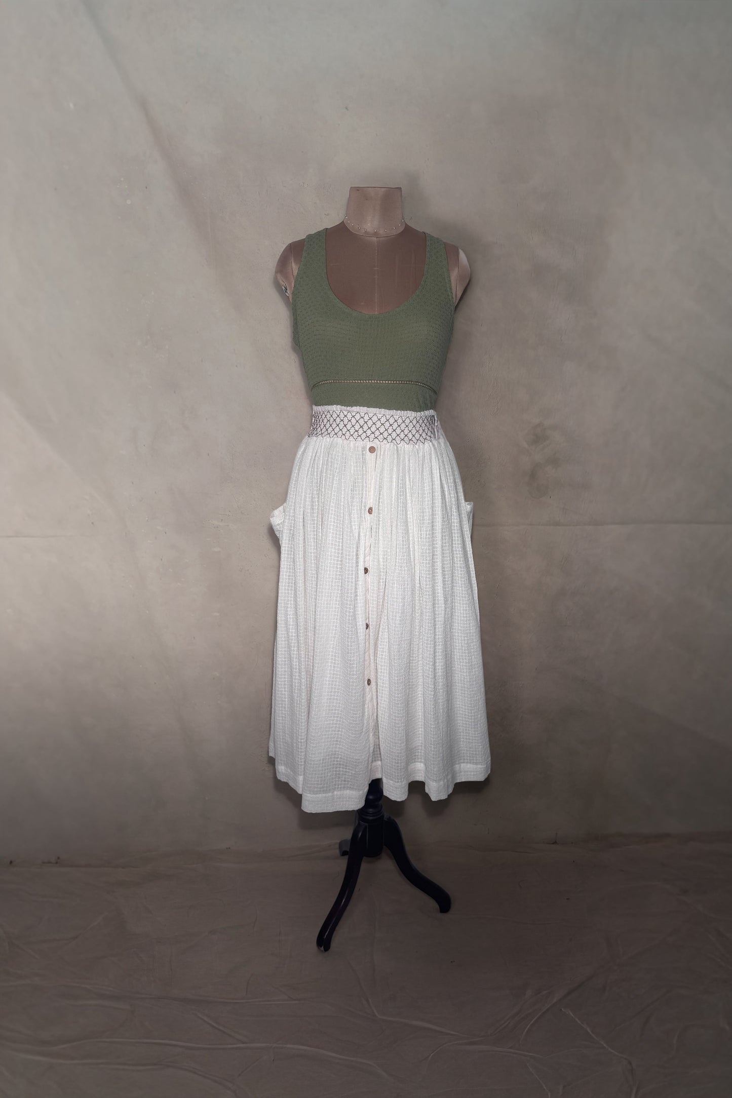 Veni Skirt -White TheKefiHouse